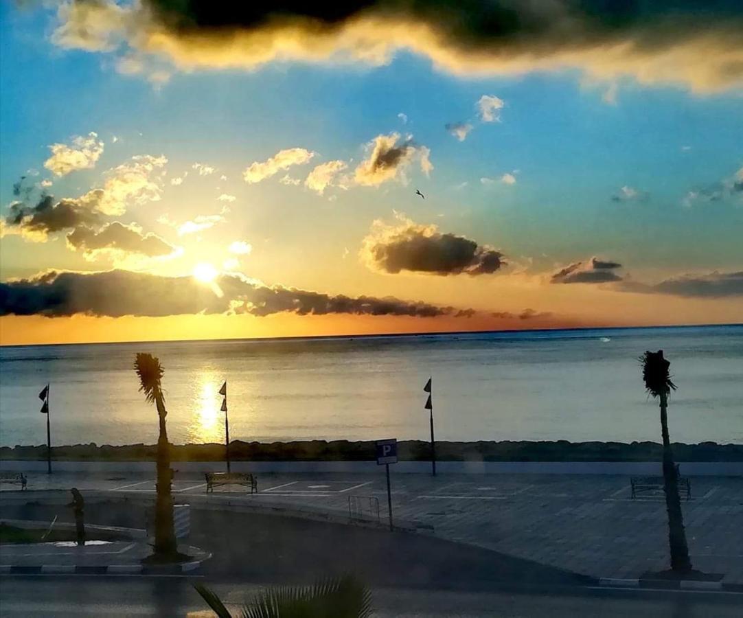 Hotel La Corniche Fnideq Εξωτερικό φωτογραφία